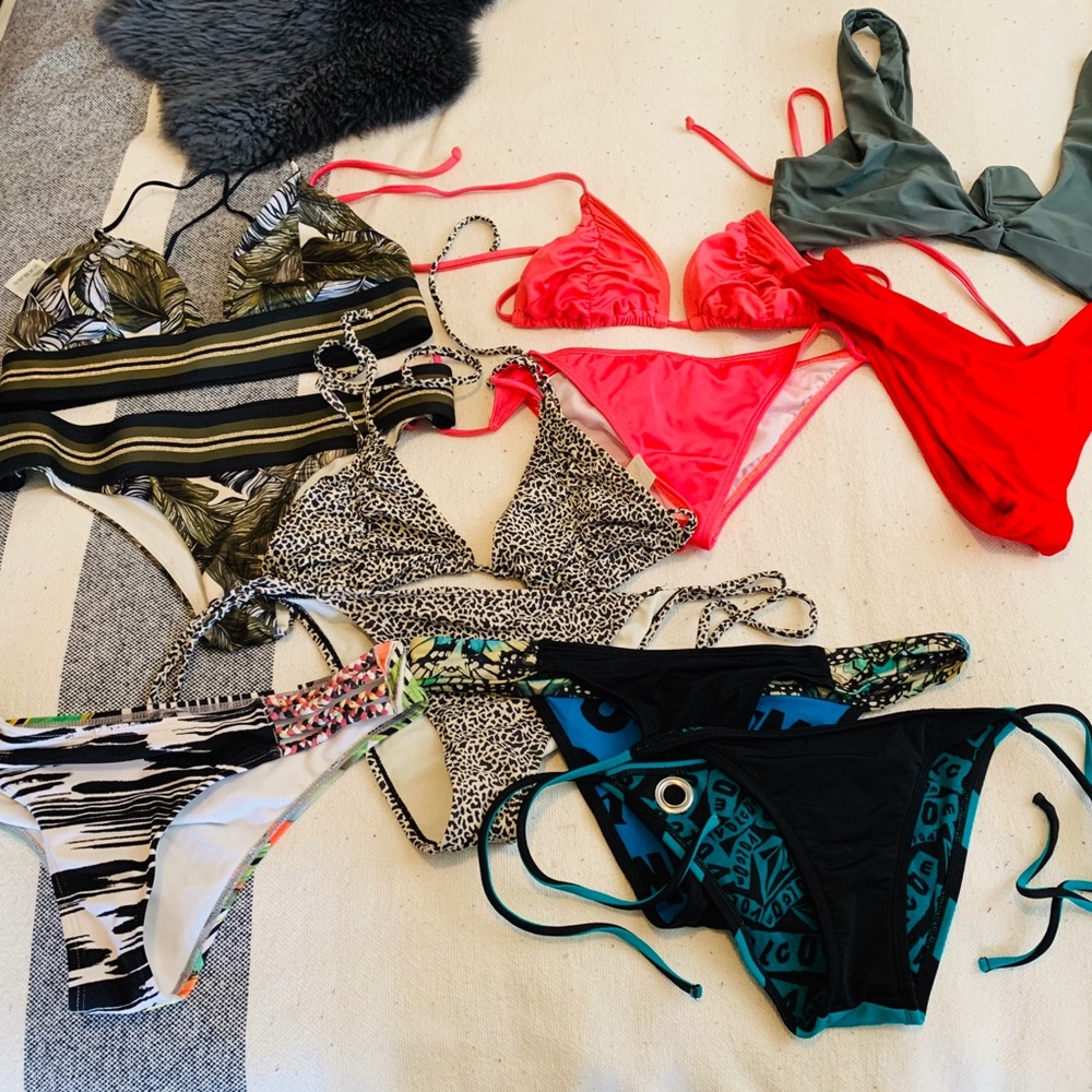 Lot of Bikini’s!